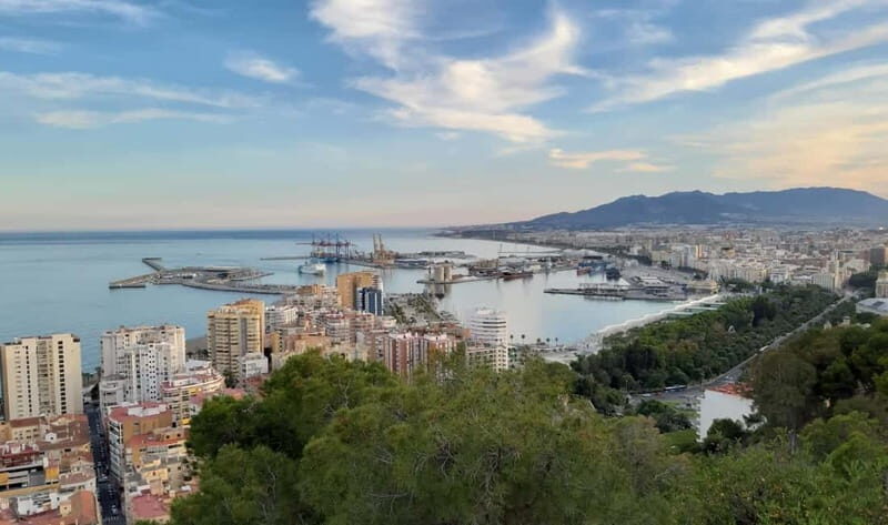 Malaga: Castle Hill and Fisherman Village E-Bike Tour - How the Tour Unfolds