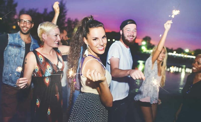 Malaga: Catamaran Sunset or Night Cruise w/ Live DJ & Drink - Why This Tour Is Worth It