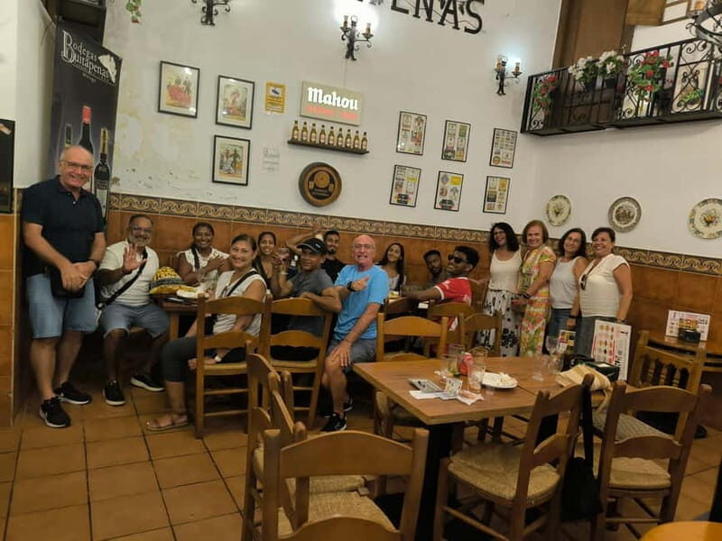 Málaga: City Highlights and Tapas Tasting Tour - What to Expect on the Tour