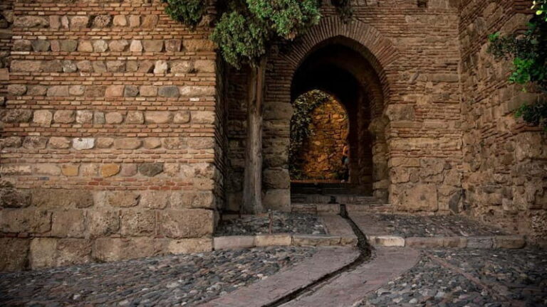 Málaga: Roman Theatre and Alcazaba Guided Tour - What’s Included and Practical Details