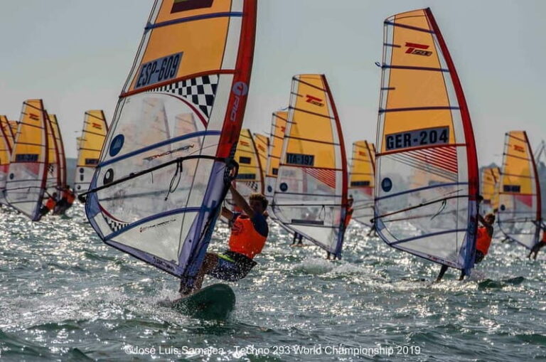 Malaga: Windsurfing lessons in Playa del Palo - The Experience: What Makes It Special?