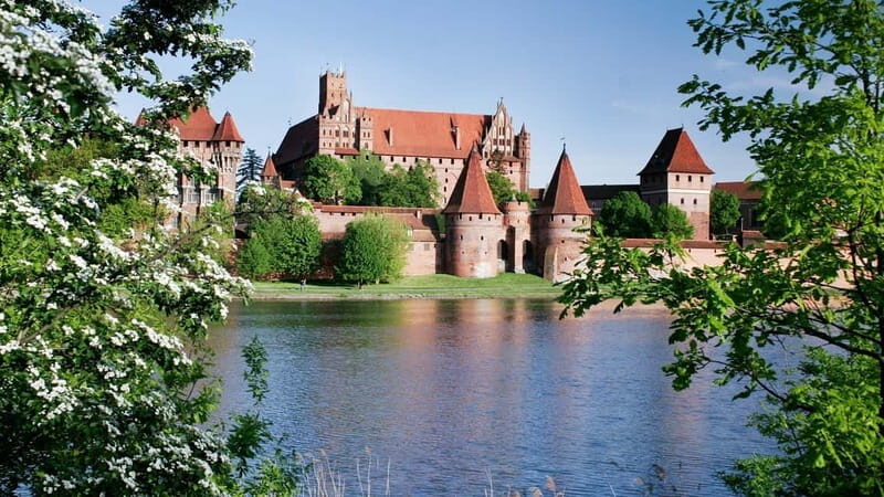 MALBORK: Castle of the Teutonic Oder from Warsaw - private - Authentic Experiences from Past Travelers