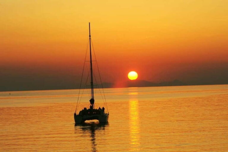 Malta: Sunset Sailing and Yoga Experience with Snacks - Who Should Consider This Experience?