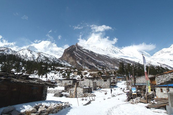 Manaslu Circuit Trek 17 Nights 18 Days - Key Points