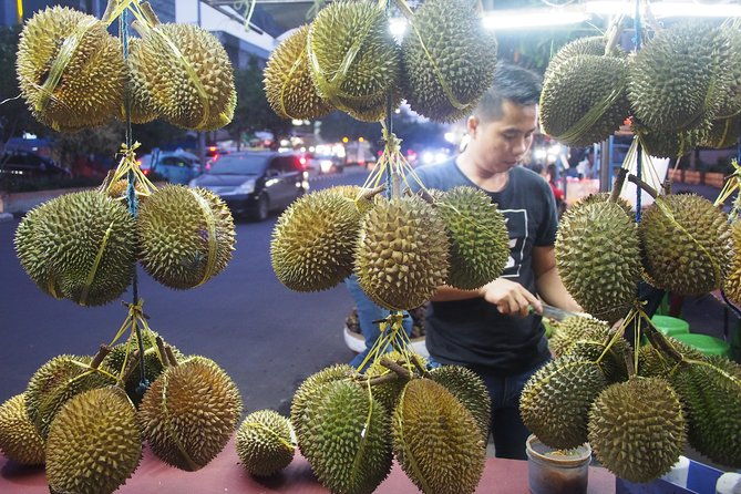 Mangga Besar Food Tour - Discovering Jakarta’s Mangga Besar Food Scene: A Taste Adventure