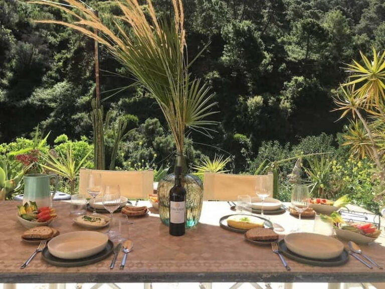 Marbella Paella Cooking Show in a Private Finca with Lunch - Why This Tour Offers Great Value