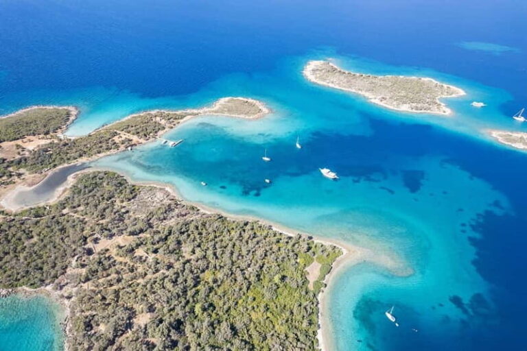 Marmaris: Cleopatra Island Boat Trip with Lunch and Drinks - Authentic Experiences and Practical Tips