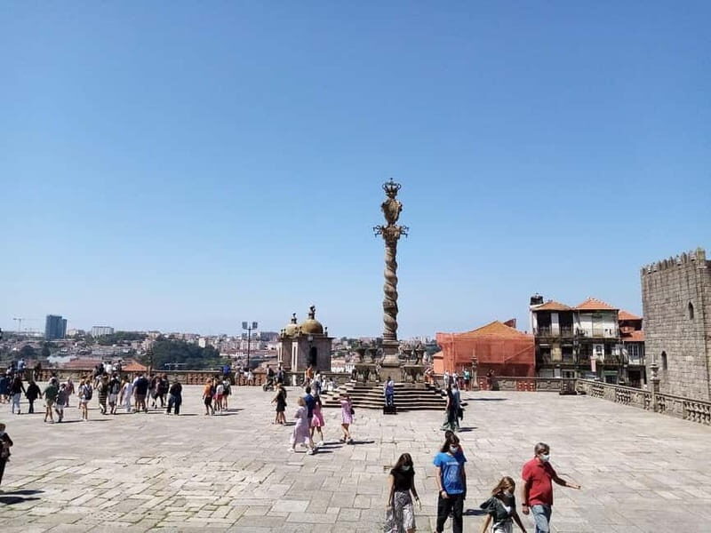 Medieval Porto - Exploring Porto’s Traditional Streets and Defenses