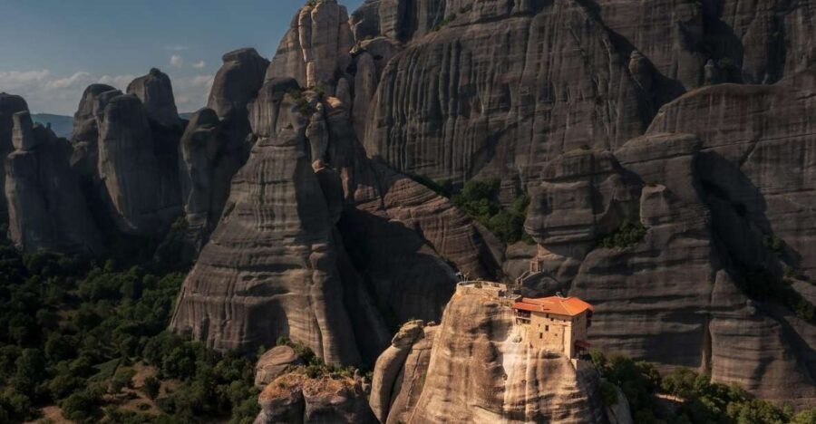 "Meteora Full-Day Private Tour-Plan the Trip of a Lifetime"