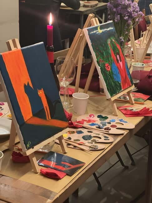 Milan: Art and Wine Painting Experience - Champagne edition - What to Expect from the Milan Champagne Paint and Sip Experience