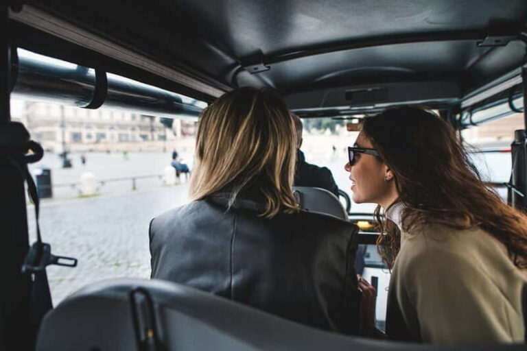 Milan: City Highlights Guided Tour by Golf Cart - The Experience in Detail