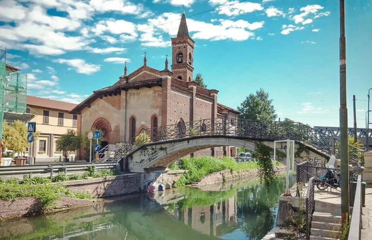 Milan: Naviglio Grande Canal Cruise with Brunch - Pricing and Value