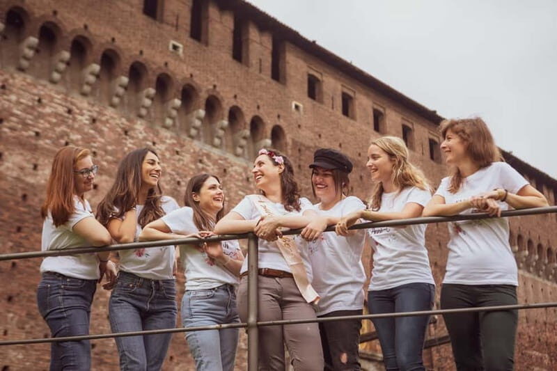 Milan: Photoshoot with a Trilingual Fashion Photographer - Detailed Breakdown of the Experience