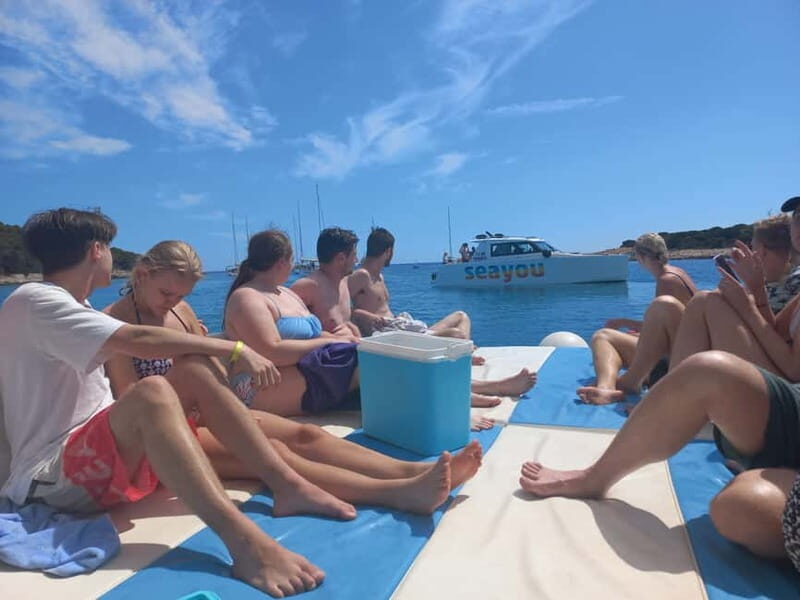 Milna: Boat Trip to Hvar and Red Rocks - Practical Tips for Travelers