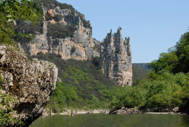 Mini Discovery Trip down the Ardèche - approx. 1.5 hours, 6 km - The Logistics and Experience Environment