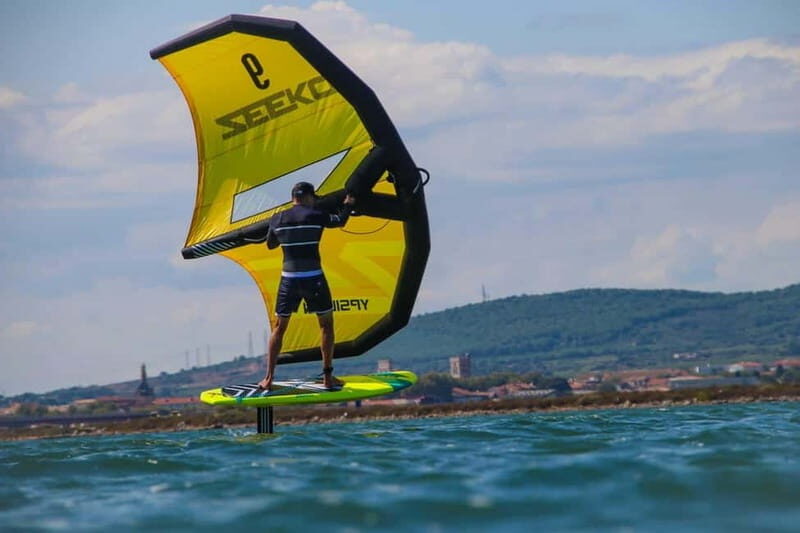 Montpellier: Wing Foil Course - The Instruction and Group Size