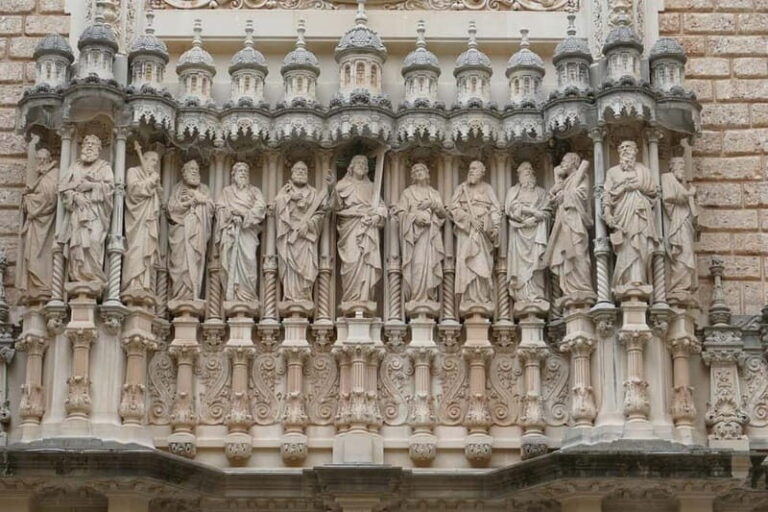 Montserrat Small-Group Tour from Barcelona with Abbey Visit - The Journey to Montserrat: What to Expect