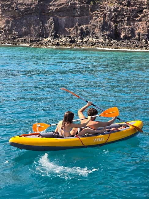 Morro Jable: boat tour for private group. Food and drink. - Who Will Love This Tour?