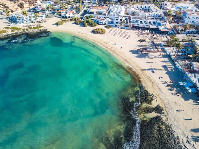 Morro Jable or Costa Calma: Contrasts of Fuerteventura Tour - Lunch and Local Flavors in Corralejo