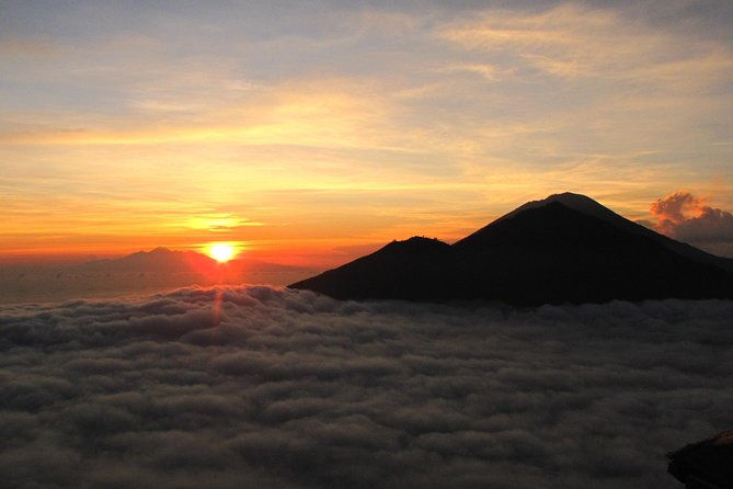 Mount Batur Bali Sunrise Trekking / Jeep Tour - Free Transfer - What’s Included and What to Consider