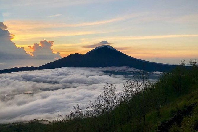 Mount Batur Sunrise Trekking with Best Local Guide - Key Points
