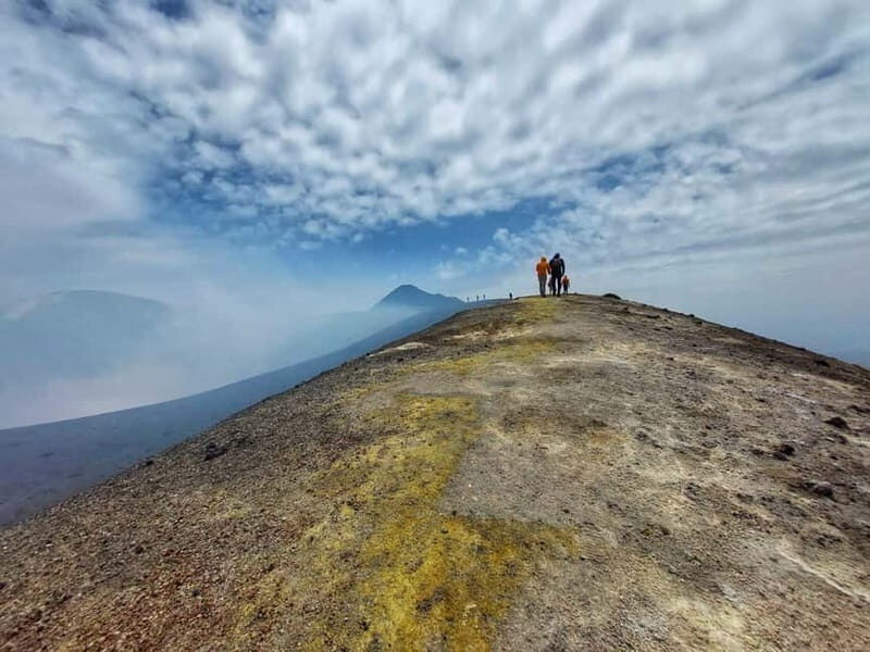 Mount Etna with pick-up and drop-off from Catania: 3000 meters with cable car and jeep - What Makes This Tour Stand Out