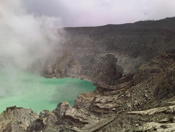 Mount Ijen Volcanic Crater Overnight Trip from Bali - Key Points