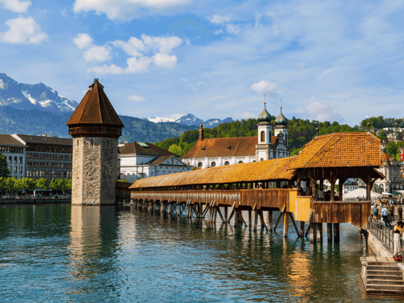 Mount Titlis: Private Day trip Engelberg, Titlis and Lucerne - An In-Depth Look at the Mount Titlis Private Day Trip from Lake Lucerne