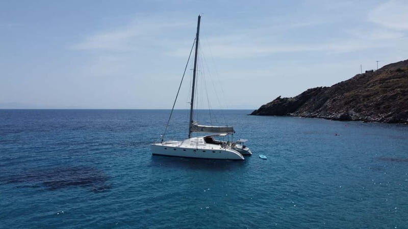 Mykonos: Catamaran Cruises with Lunch and Drinks
