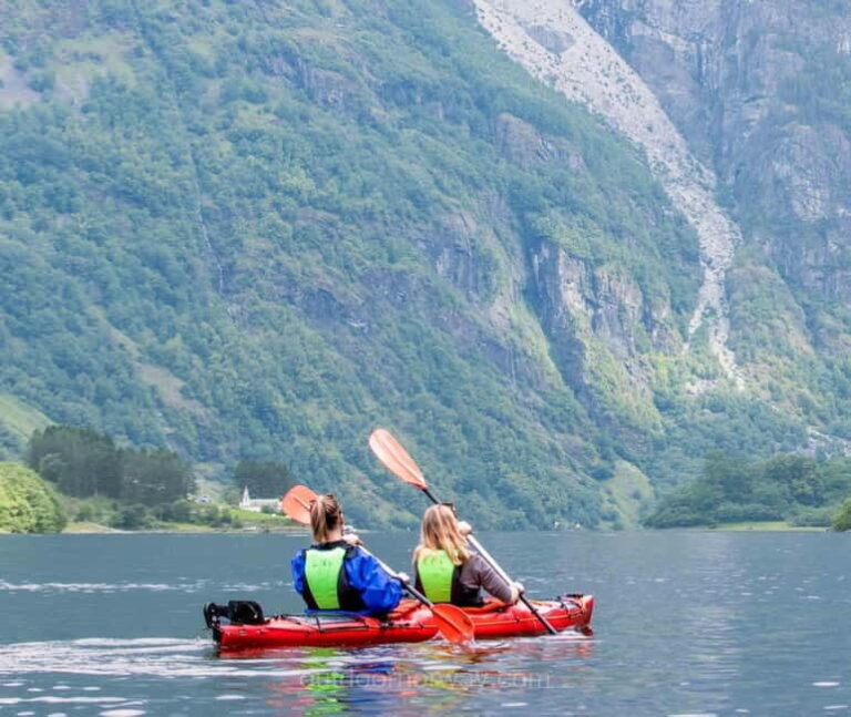 Nærøyfjord Full-Day Guided Kayaking Trip - The Itinerary Breakdown