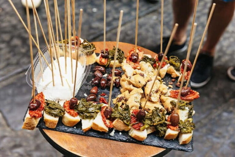 Naples: Guided Street Food Tour with Spritz - Practical Info and Tips
