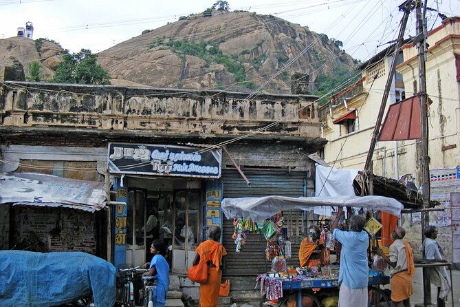 Nature & Spiritual Trails of Madurai (2 Hours Guided Walking Tour) - A Closer Look at the Tour Experience