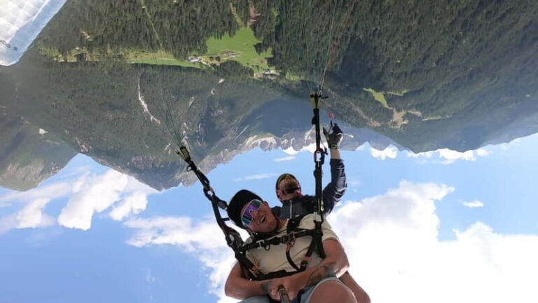 Neustift im Stubaital: Tandem Paragliding Flight - The Launch and Flight: What to Expect