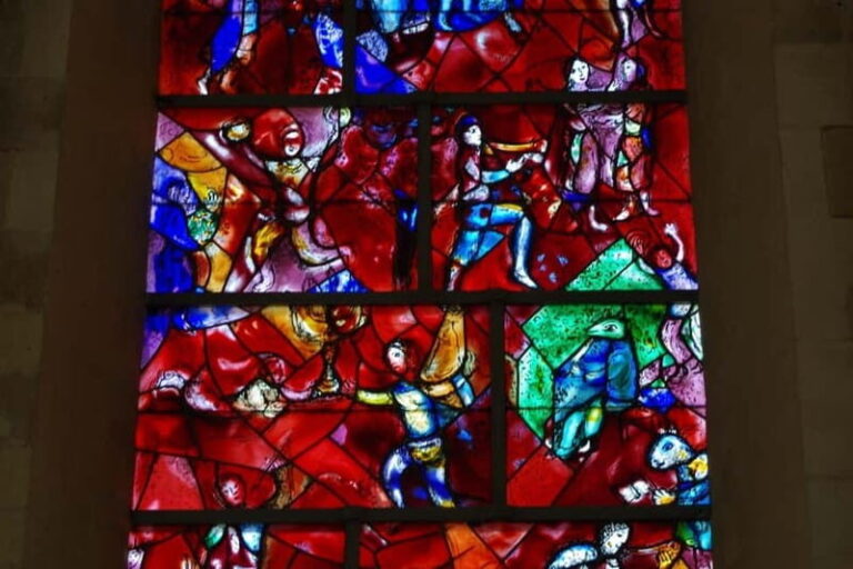 Nice: Marc Chagall National Museum Private Tour with Tickets - Why a Private Tour Matters