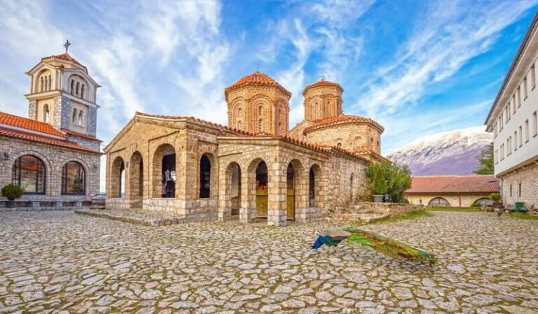 North Macedonia: Ohrid & St Naum Day Tour from Tirana - Exploring Ohrid: The City of 365 Churches