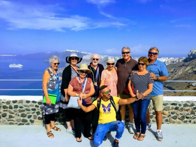 North Santorini: Private Tour with Oia Sunset by Natives - Reviews and Authentic Traveler Insights