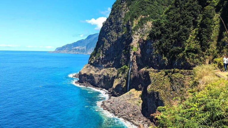 North Tour Private Half-Day: S. Vicente, Seixal & P. Moniz - The Itinerary: A Well-Curated Route