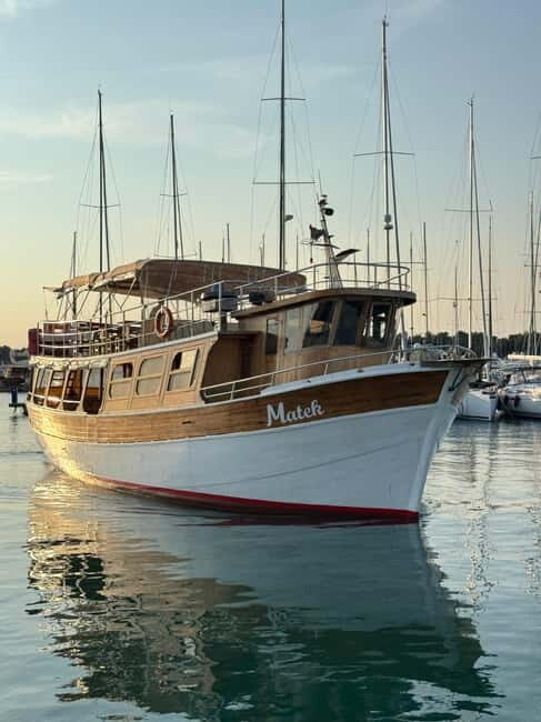 Novigrad: Lim Fjord & Rovinj Boat Trip with Lunch and Drinks - What Makes This Tour Stand Out?