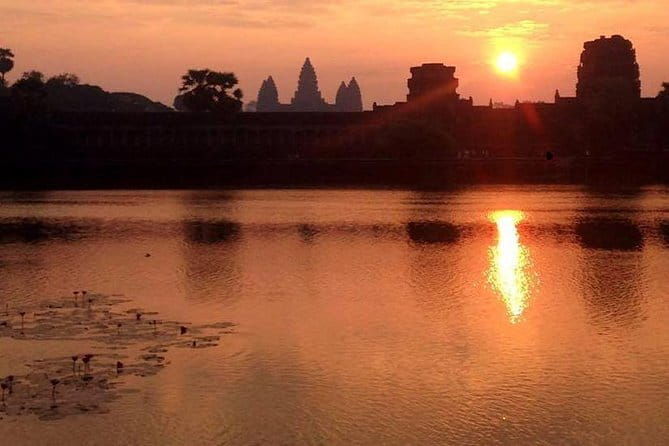 One Day Sunrise Private Tour at Angkorwat with Major Temples - Introduction