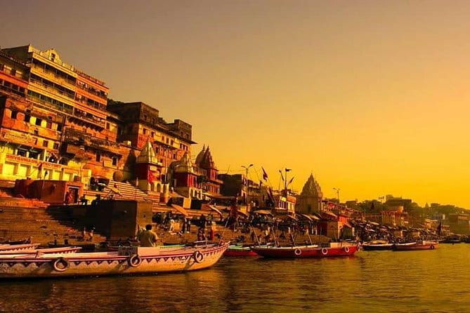 Overnight Tour Of Varanasi - Key Points