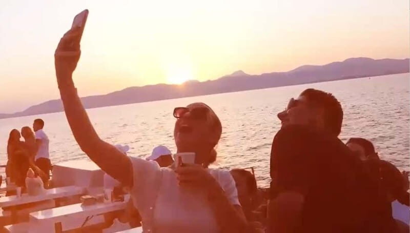 Palma de Mallorca: Sunset Boat Party with DJ and Animation - Why the Price Is Justified