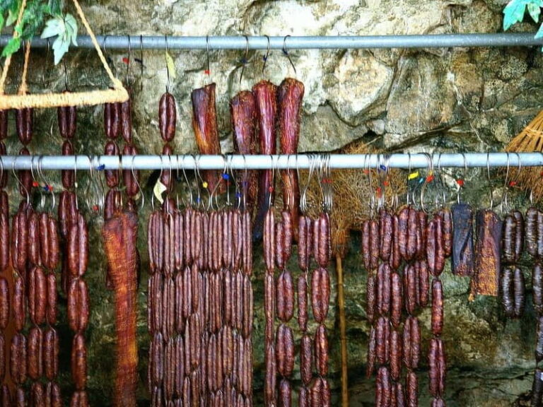 Paphos: Authentic Gourmet Tour with Wine and Food Tasting - What Makes This Tour Stand Out