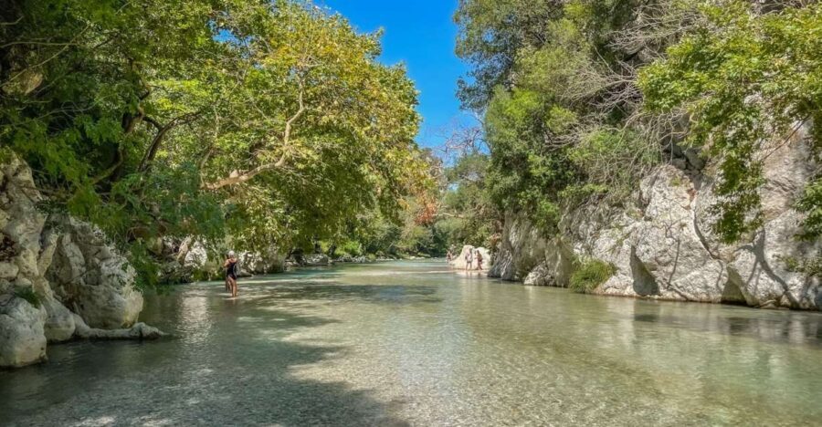 Parga: Acheron River, Necromanteion & Souli tour - Authentic Greek Flavors and Cultural Insights