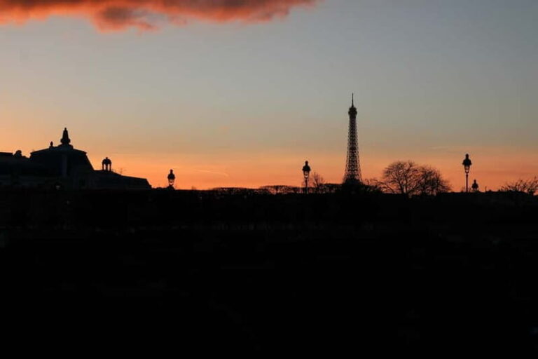 Paris: Darkest Tales,A Night of Secrets & Legendary Bar Tour - The Value of the Experience