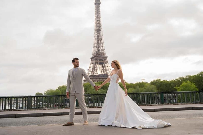 Paris: destination wedding photographer -romantic photoshoot - What Makes This Photoshoot Stand Out