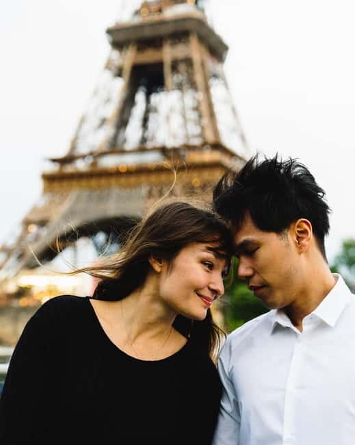 Paris: Evening River Cruise with Champagne & Food tasting - The Pros and Cons