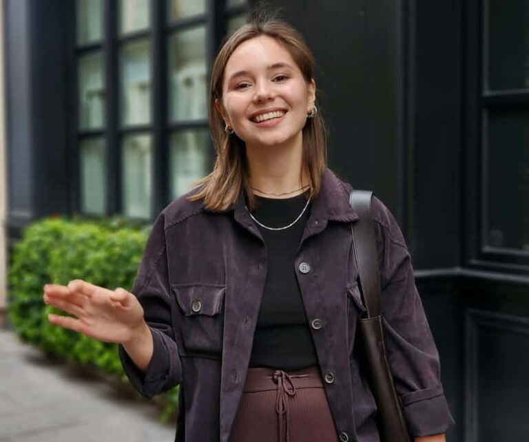Paris: Fashion World Walking Tour with a Local Guide - Practical Details