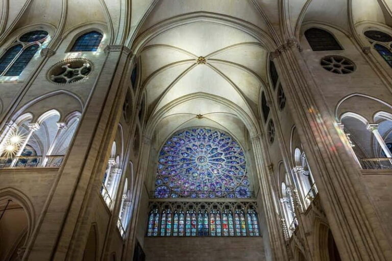 Paris: Notre-Dame Interior and Ile de la Cité Guided Tour - Pricing and Value