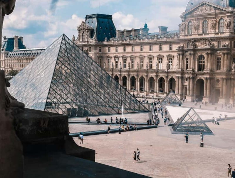 Paris: Private 2-Hour Walking Tour with a Parisian guide - Who Will Love This Tour?