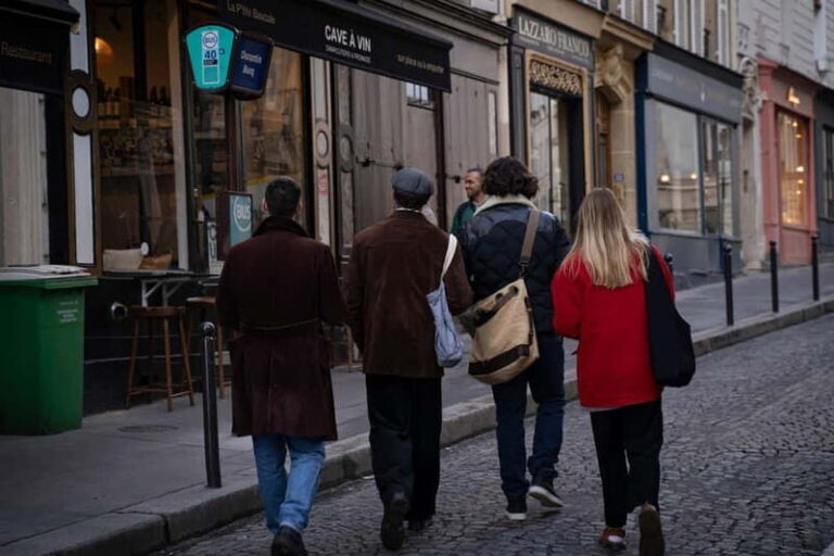 Paris : Wander & Wine - A Montmartre Foodie Adventure - Why This Tour Works for Travelers